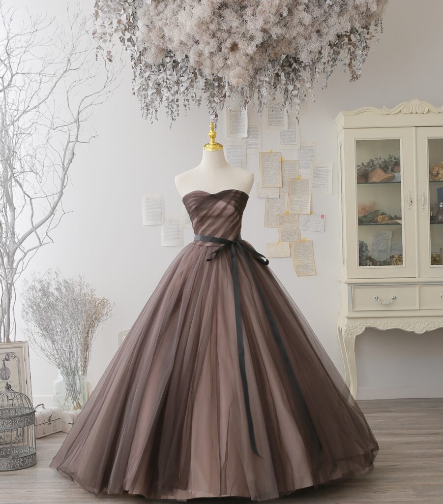 ウェディング♡新作カラードレスのご案内♪