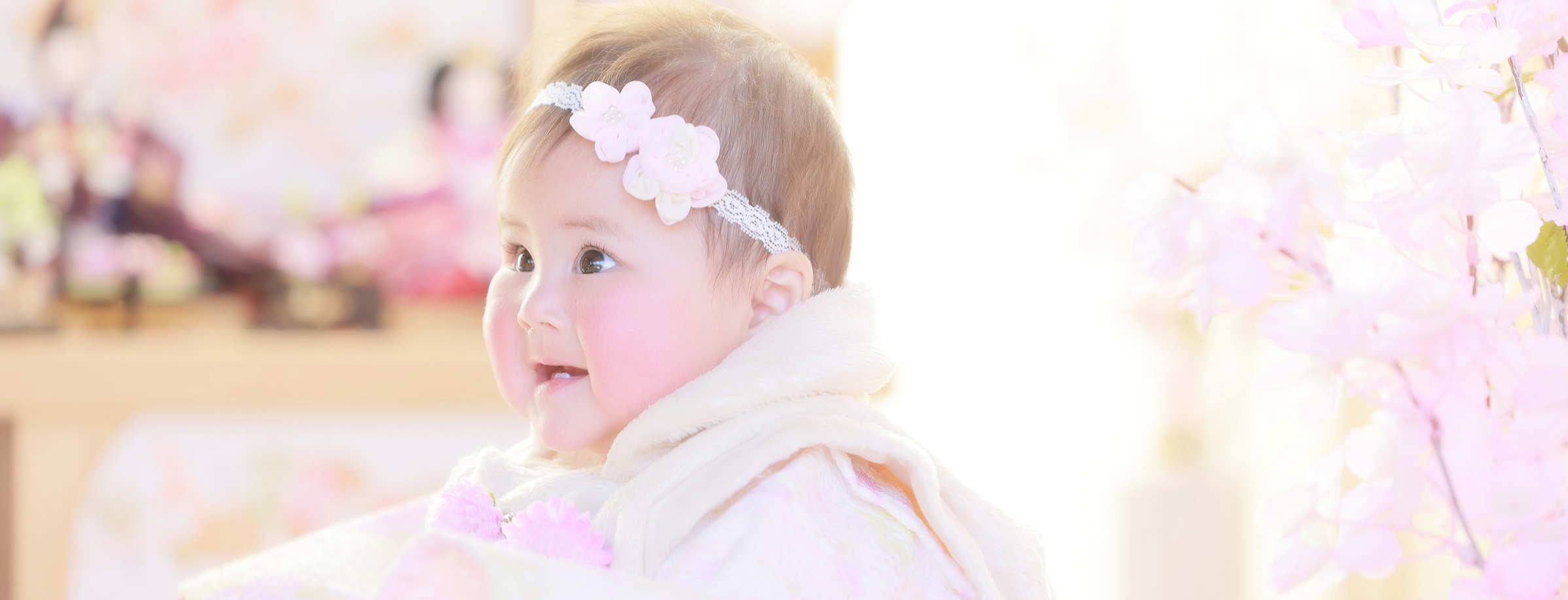 節句、準備が大変…と悩むママ・パパへ。一生に一度の「桃の節句」を最高の笑顔で残すには